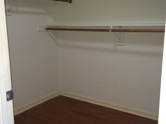 5th image of 711 S Olive St APT 202