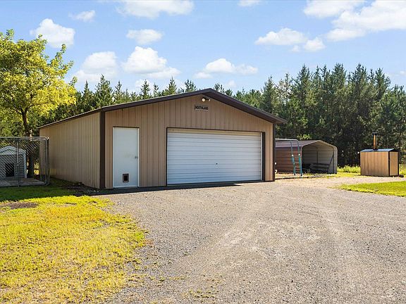 4th image of 1152 County Road C