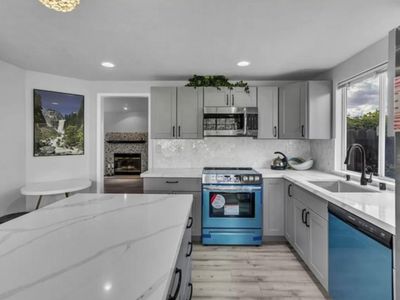 1500 Deerfield Cir, Roseville, CA, 95747