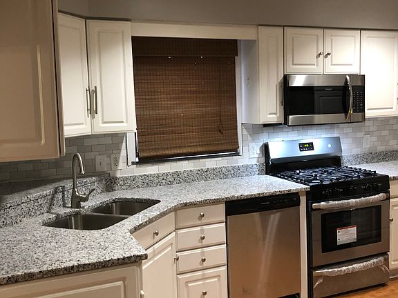 4th image of 3876 Church Ln