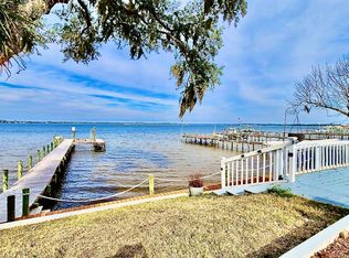 1714 Country Club Dr, Lynn Haven, FL 32444