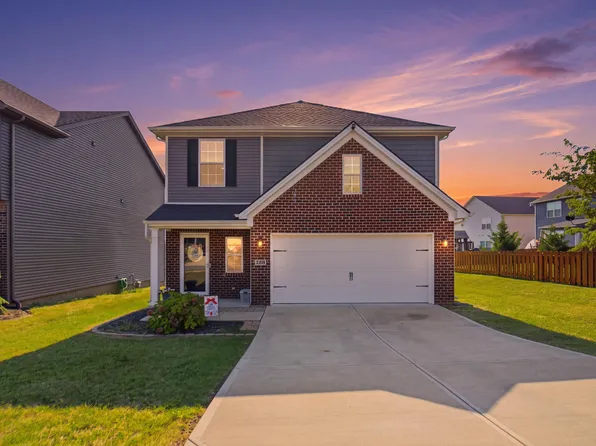 208 Sinclair Ct, Georgetown, KY 40324