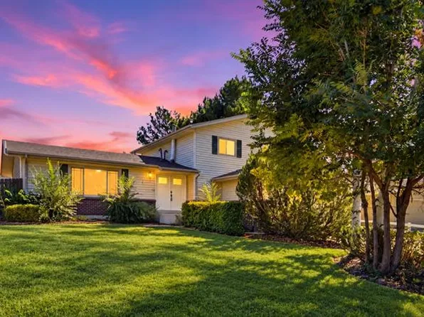 2402 Mountair Ln, Greeley, CO 80634
