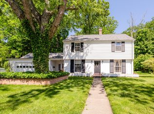 2214 Mount Curve Ave, Saint Joseph, MI 49085