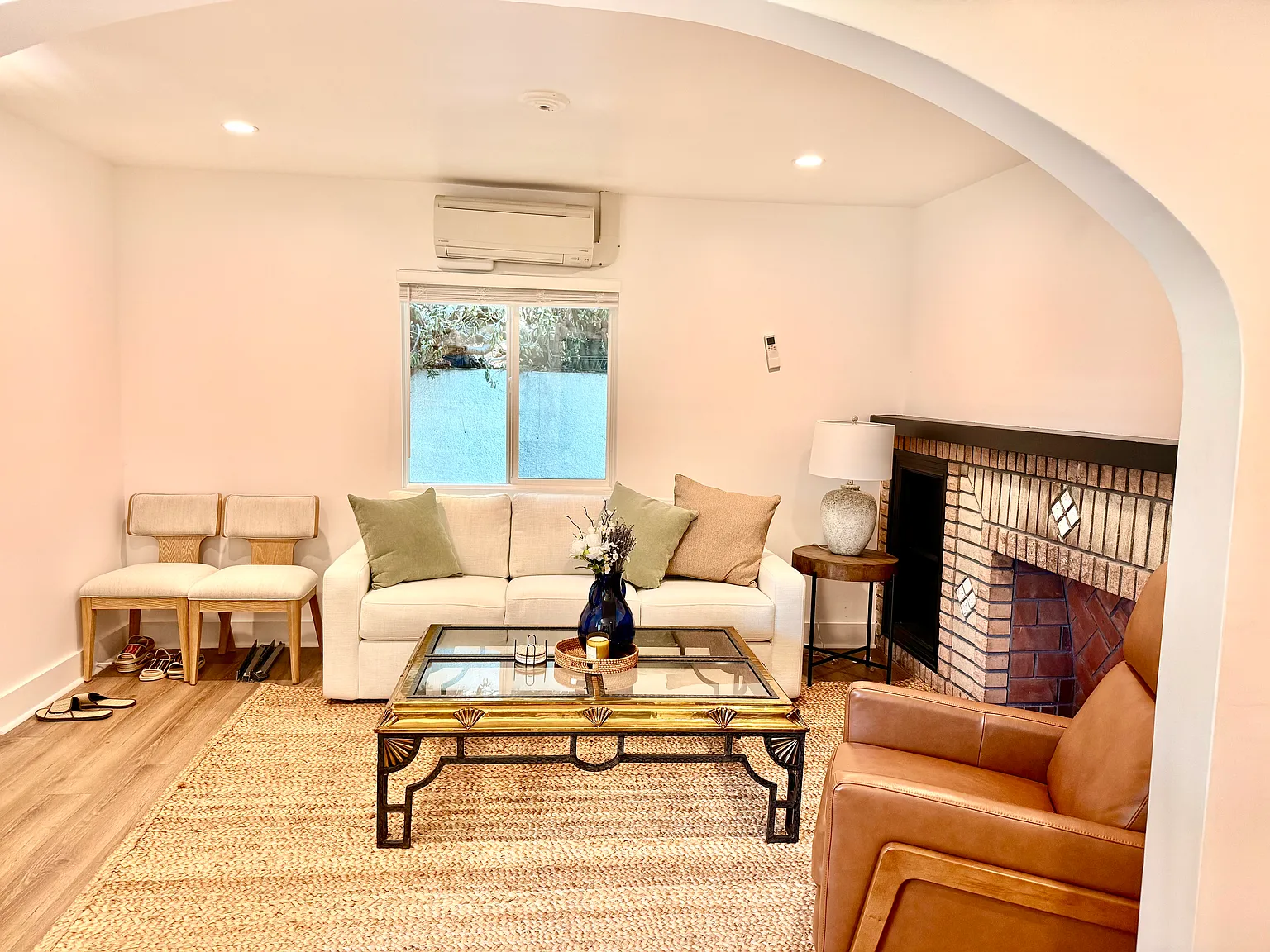 2 bed, $4,500 — Photo 4