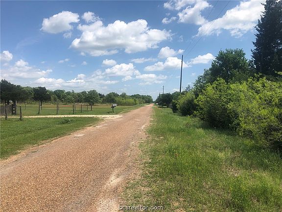 4th image of County Road 411
