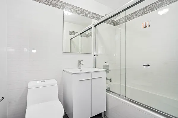 Sold by DO NOT USE - CENTURY 21 Amiable Realty Group II Inc | media 38