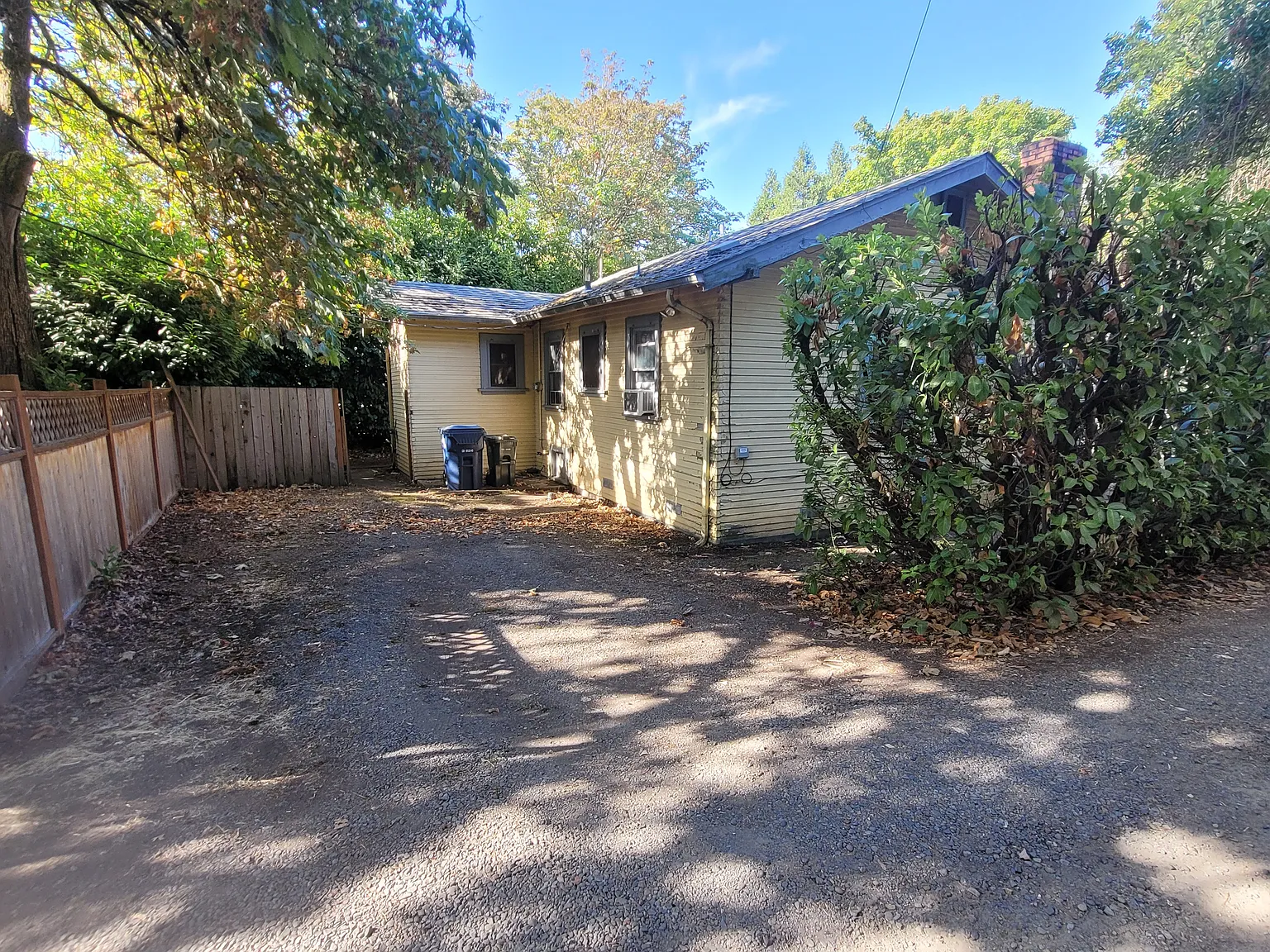2 bed, 1276 sqft, $1,475 — Photo 2