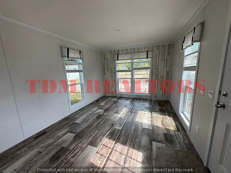 14214 Eastview Dr #44 — Photo 2