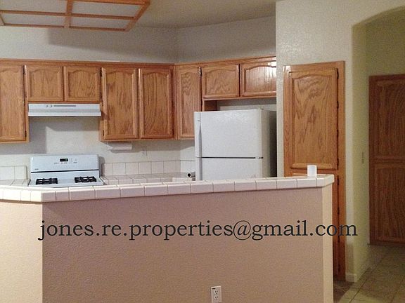4th image of 9160 Sage Glen Way