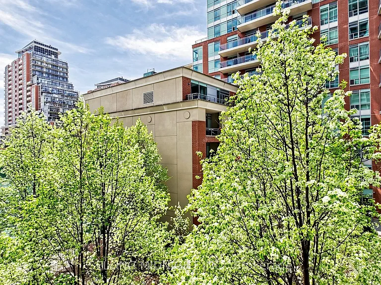 80 Western Battery Rd #307 — Photo 29