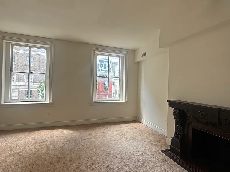 14 E Chase St #201 — Photo 9