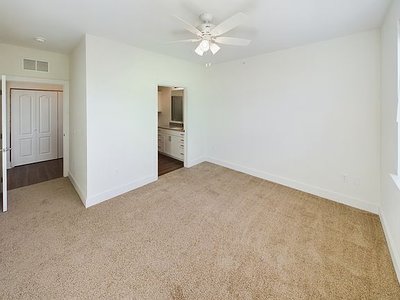 3rd image of 575 Quinn Ln #16-201