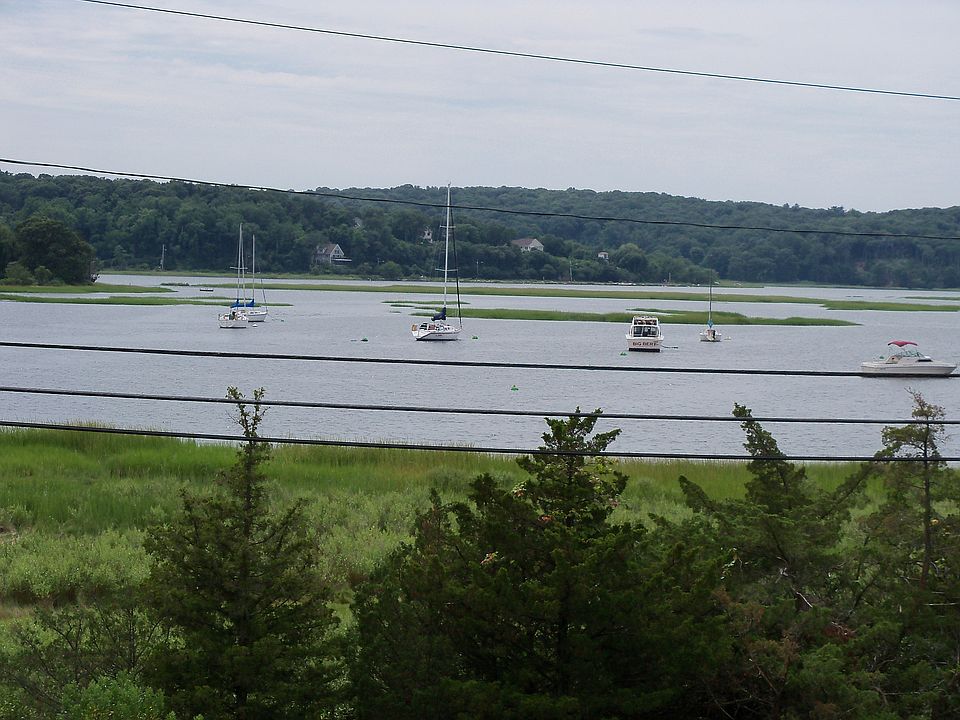 131 Harbor Beach Rd, Mount Sinai, NY 11766 Zillow