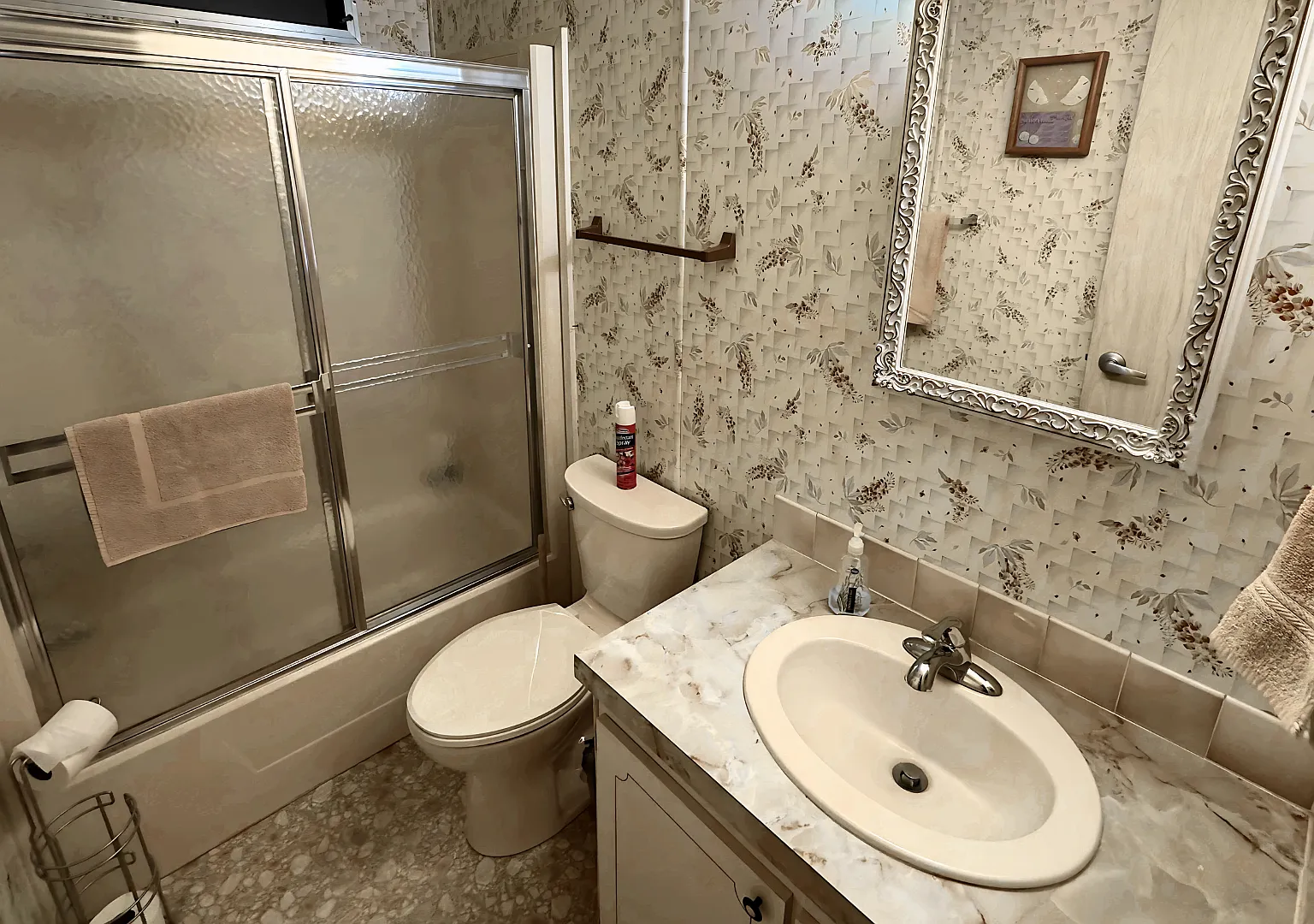 6253 Imperial Dr. - 0 — Photo 2