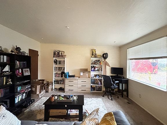 4th image of 472 E Granite Ave APT 3