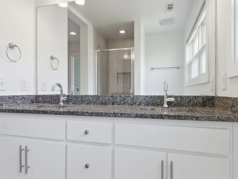 2622 Airpark Dr — Photo 23