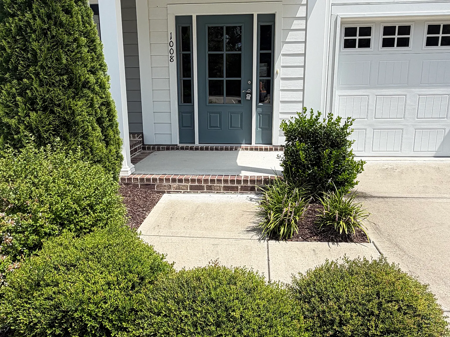 3 bed, 2.5 bath, 1804 sqft, $2,975 — Photo 2