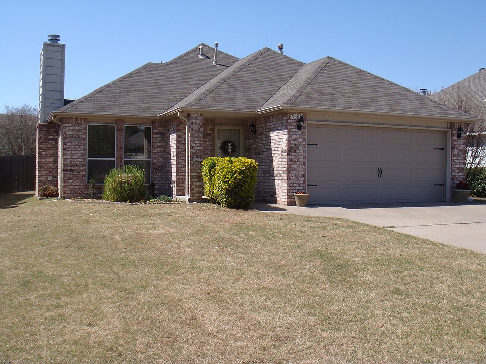 View of the front of the house