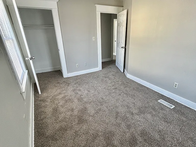 1625 Sturm Ave #1625 — Photo 12