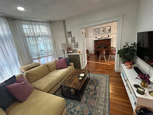 1681 Beacon St #C Photo 1