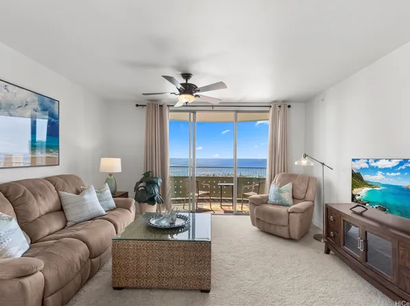 421 Olohana St APT 2804, Honolulu, HI 96815