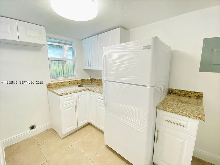 2996 NW 93rd St #C — Photo 3