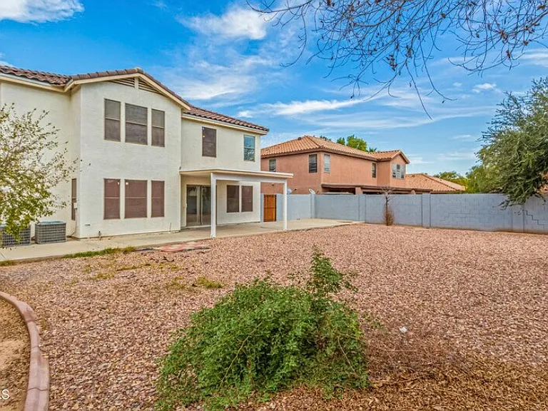 9329 W Highland Ave — Photo 16