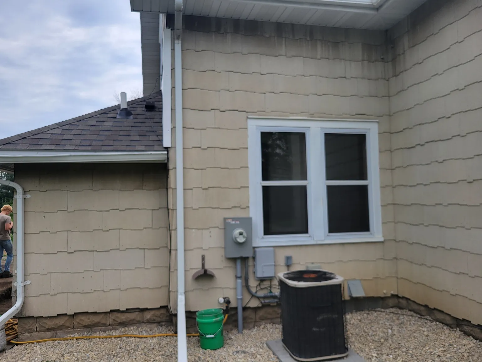 4 bed, 1500 sqft, $1,450 — Photo 3