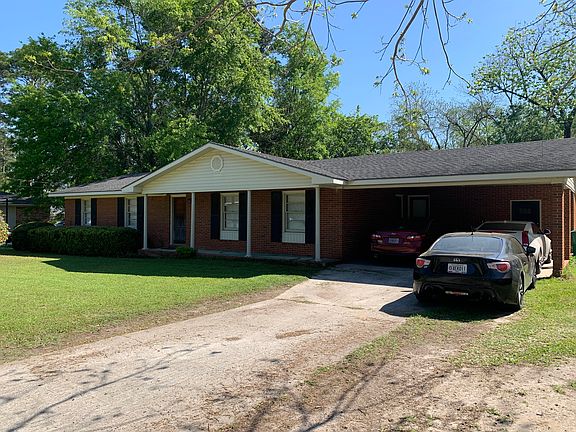 3rd image of 312 Betty Jo Dr