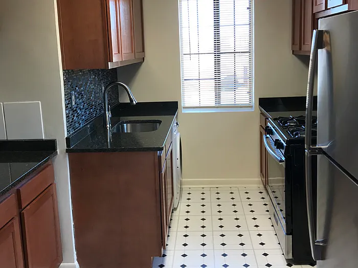 Fleetwood Village Apartments — Photo 15