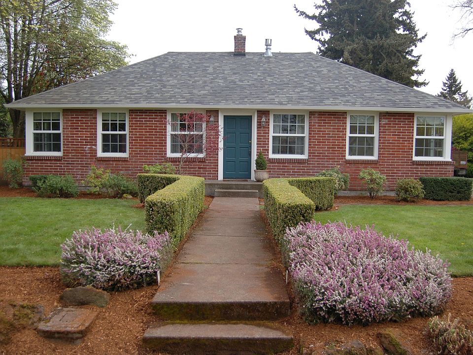 2nd image of 3607 Clark Ave