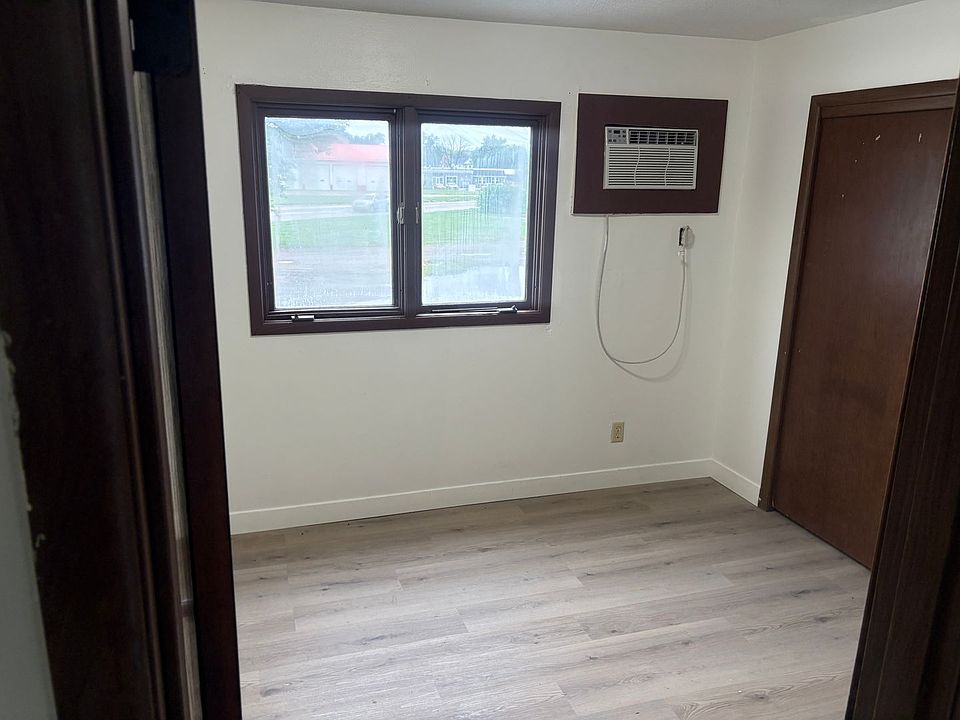 2nd image of 716 Randolph St APT 7