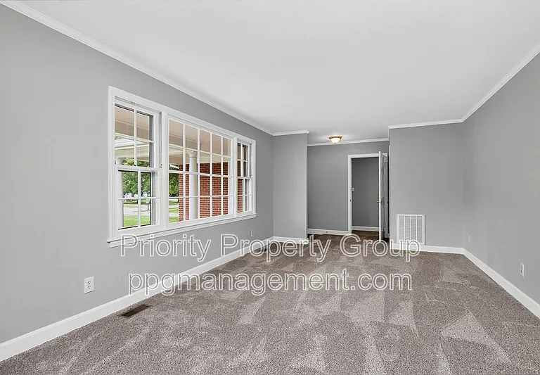 3916 Piney Grove Rd — Photo 3