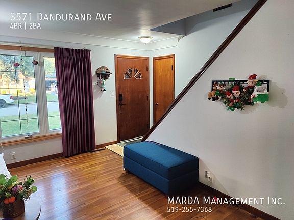 4th image of 3571 Dandurand Ave