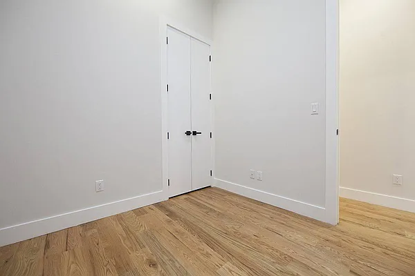 Rented by Brooklyn Group | media 14