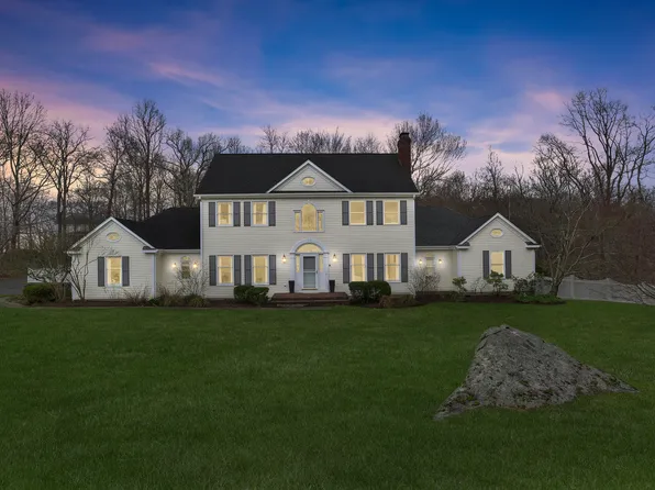 22 Grandview Drive, Ridgefield, CT 06877