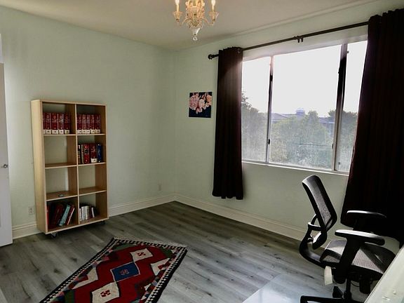 4th image of 22681 Oakgrove Unit 531