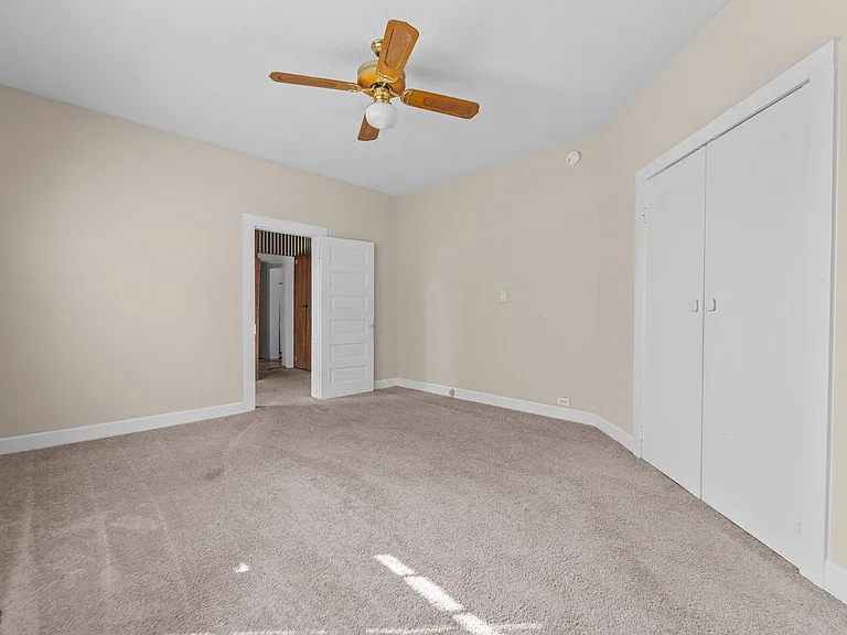 307 E F St — Photo 5