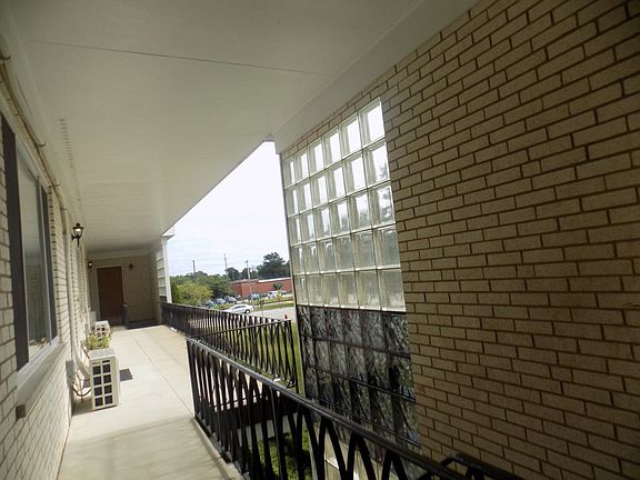 5th image of 519 Hyacinth Pl #519