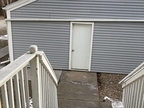 3rd image of 800-817 Bruner Ave #810