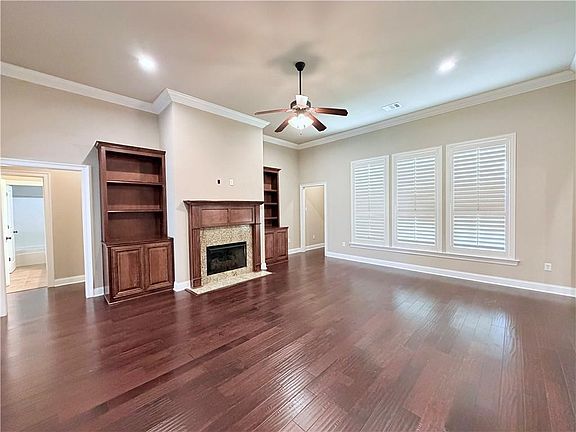 4th image of 217 Mack Ln