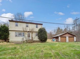 5 Tucket Dr, Poughquag, NY 12570