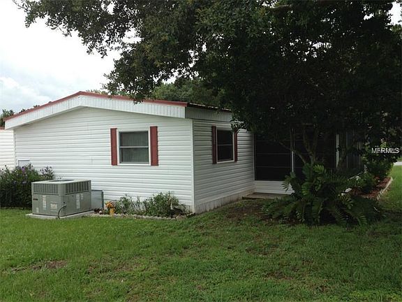 2nd image of 310 Janet Ln