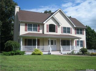 35 Odin Rd, Rocky Point, NY 11778