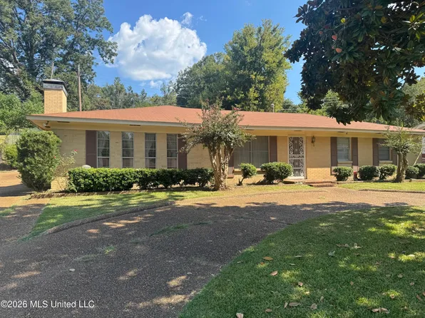 2032 Wildwood Ter, Yazoo City, MS 39194