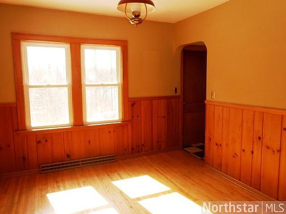 5th image of 1861 Kenwood Dr W