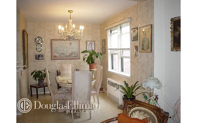 Sold by Douglas Elliman | media 22