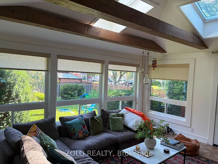 2595 Altadena Ct — Photo 11