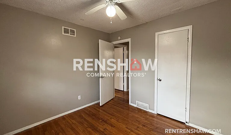4694 McCrory Ave — Photo 9